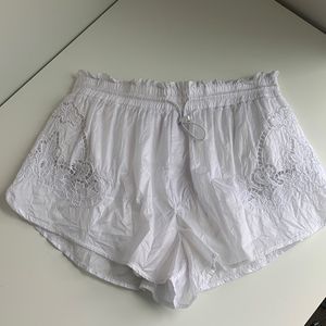 White shorts fp movement size s/p